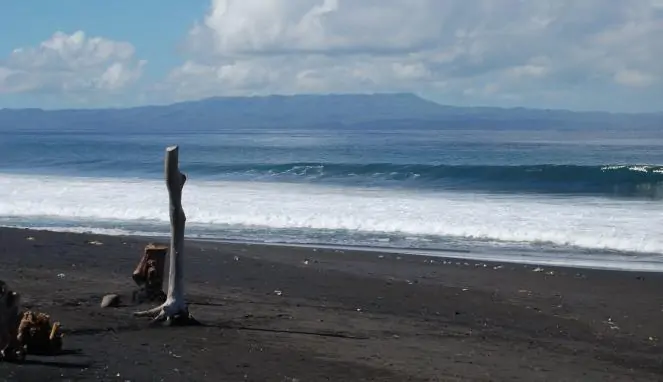 Pantai Klotok