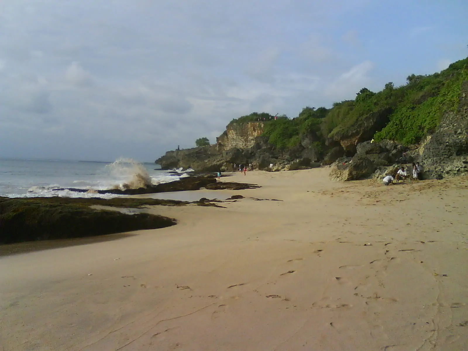 Pantai Tegal Besar